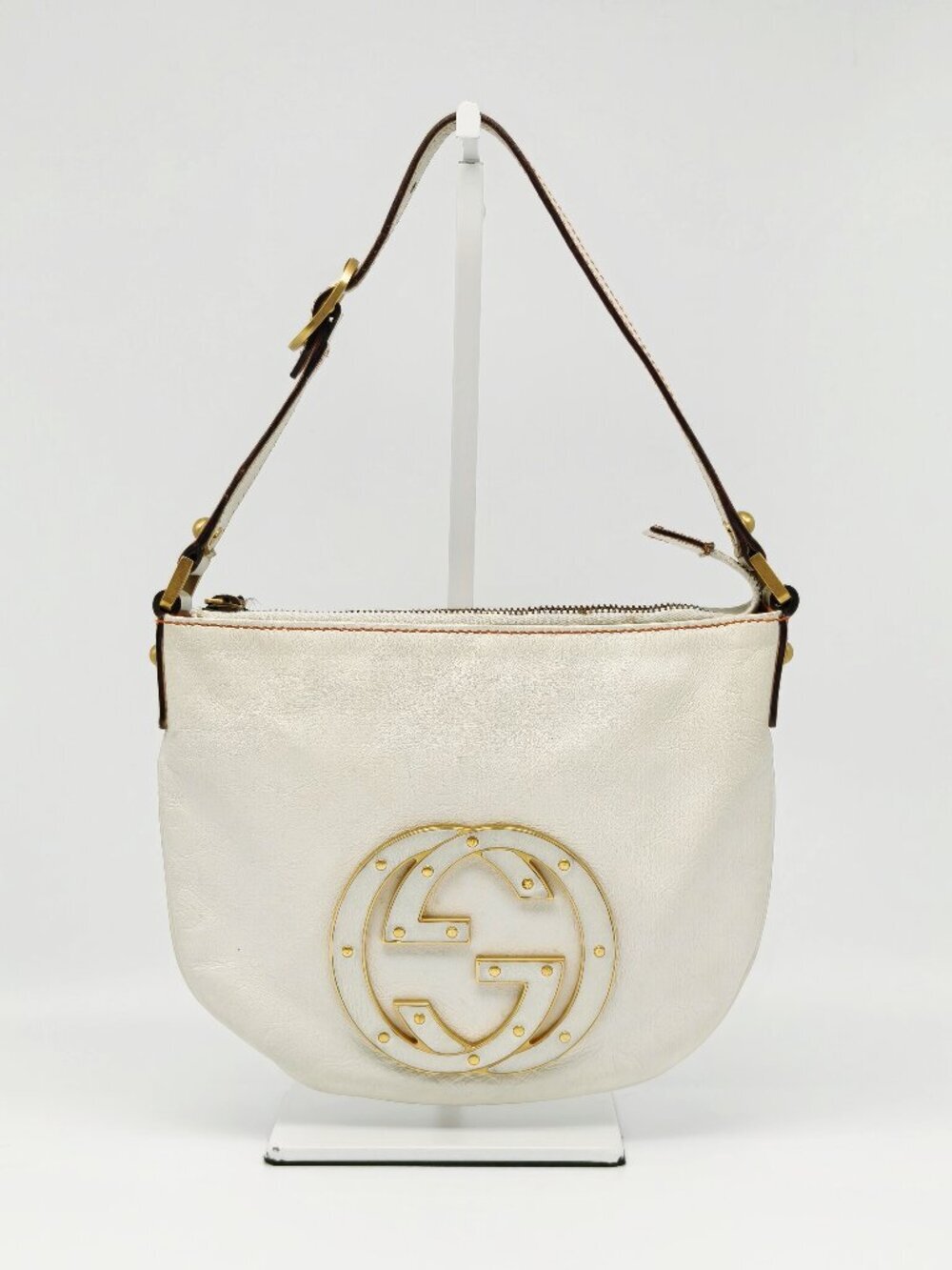 Gucci Britt Leather Hobo Bag Ivory GG Logo Gold Hardware Vintage Shoulder Bag